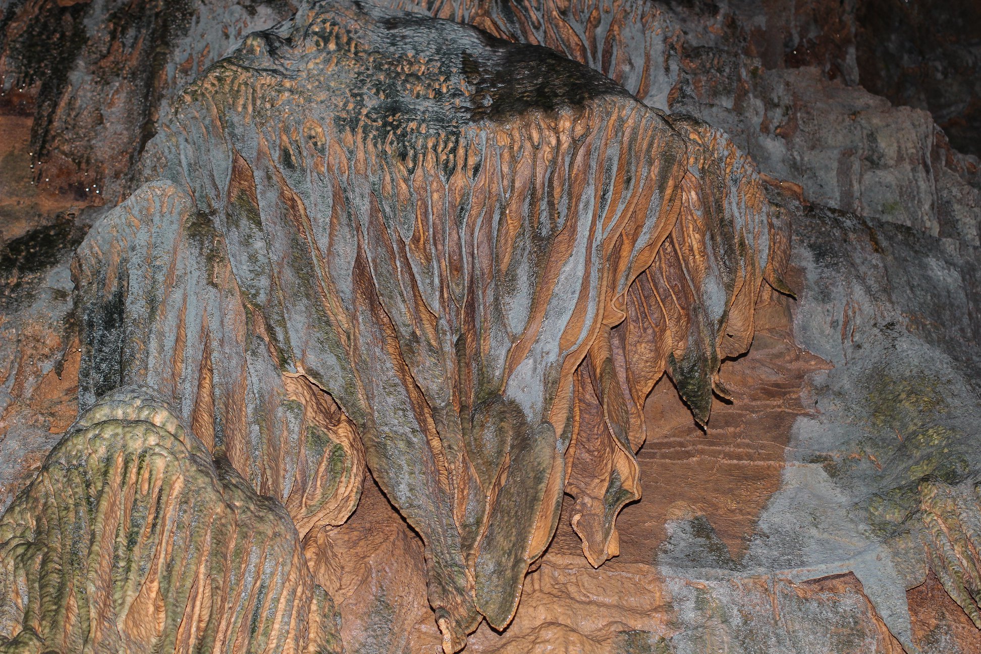 Lost World Caverns Travel | Museums