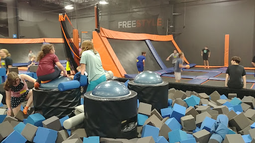 Sky Zone Queensbury Entertainment | Amusement Park