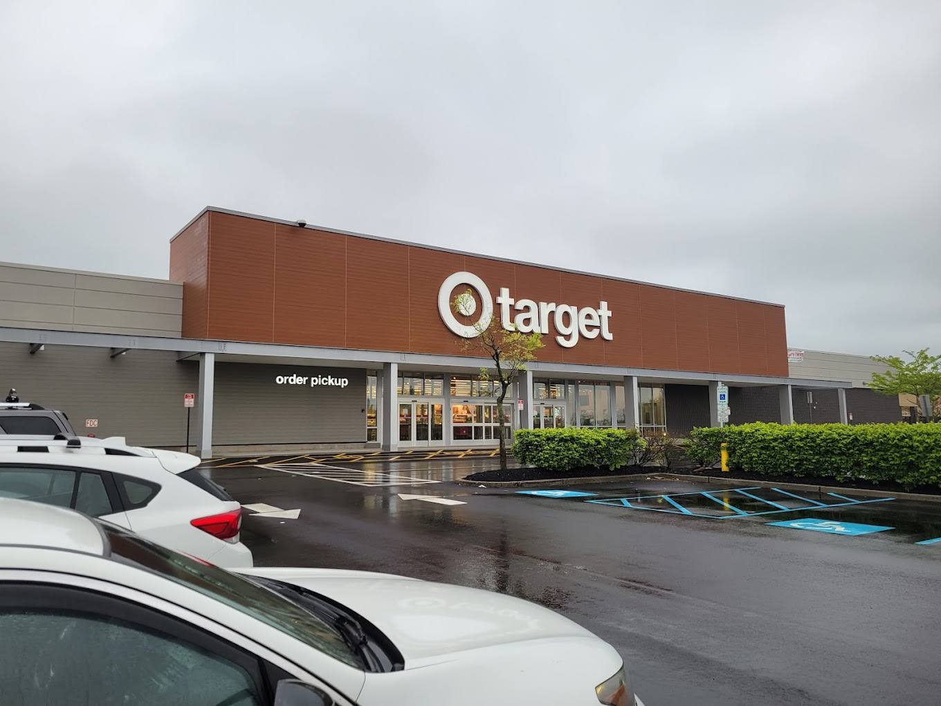 Target Wall Store Shopping | Supermarket