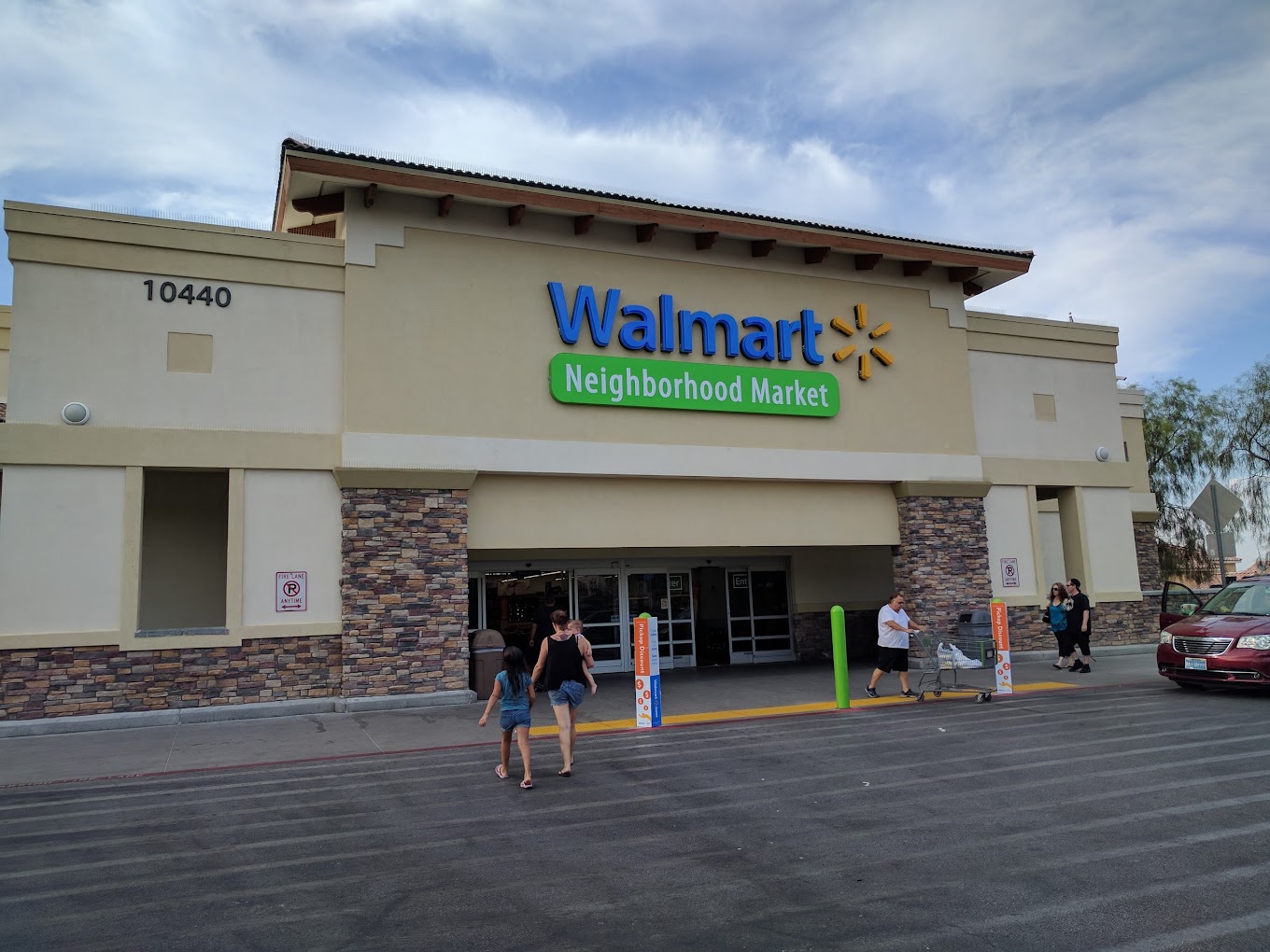 Walmart Neighborhood Market Shopping | Supermarket