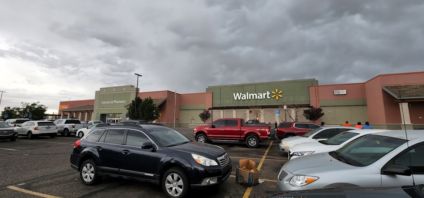 Walmart Supercenter Shopping | Supermarket