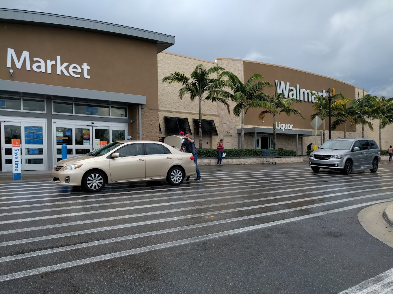 Walmart Supercenter Shopping | Supermarket