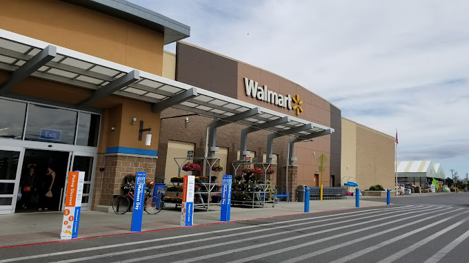 Walmart Supercenter Shopping | Supermarket