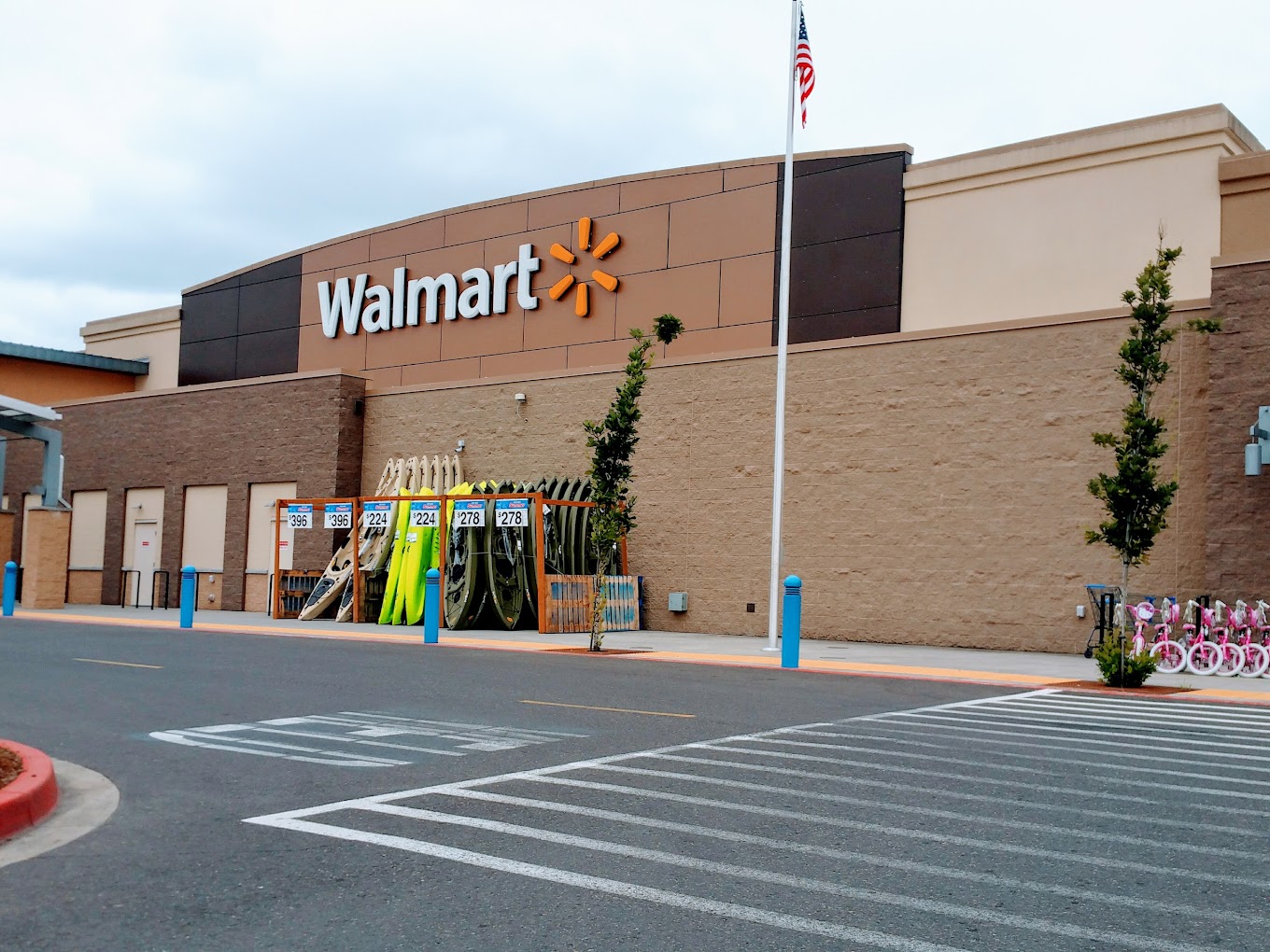 Walmart Supercenter Shopping | Supermarket