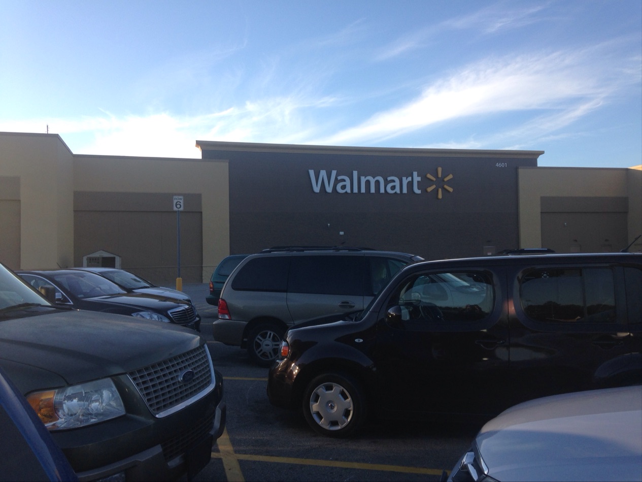 Walmart Supercenter Shopping | Supermarket