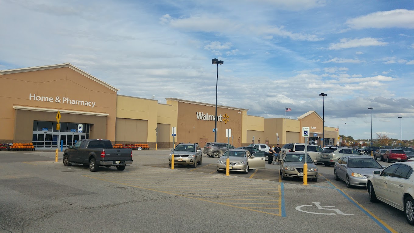 Walmart Supercenter Shopping | Supermarket