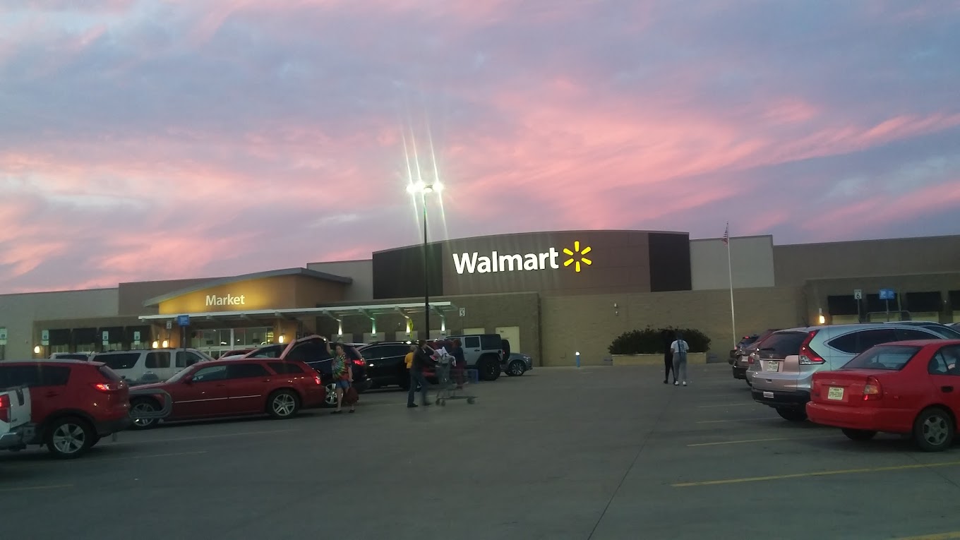 Walmart Supercenter Shopping | Supermarket