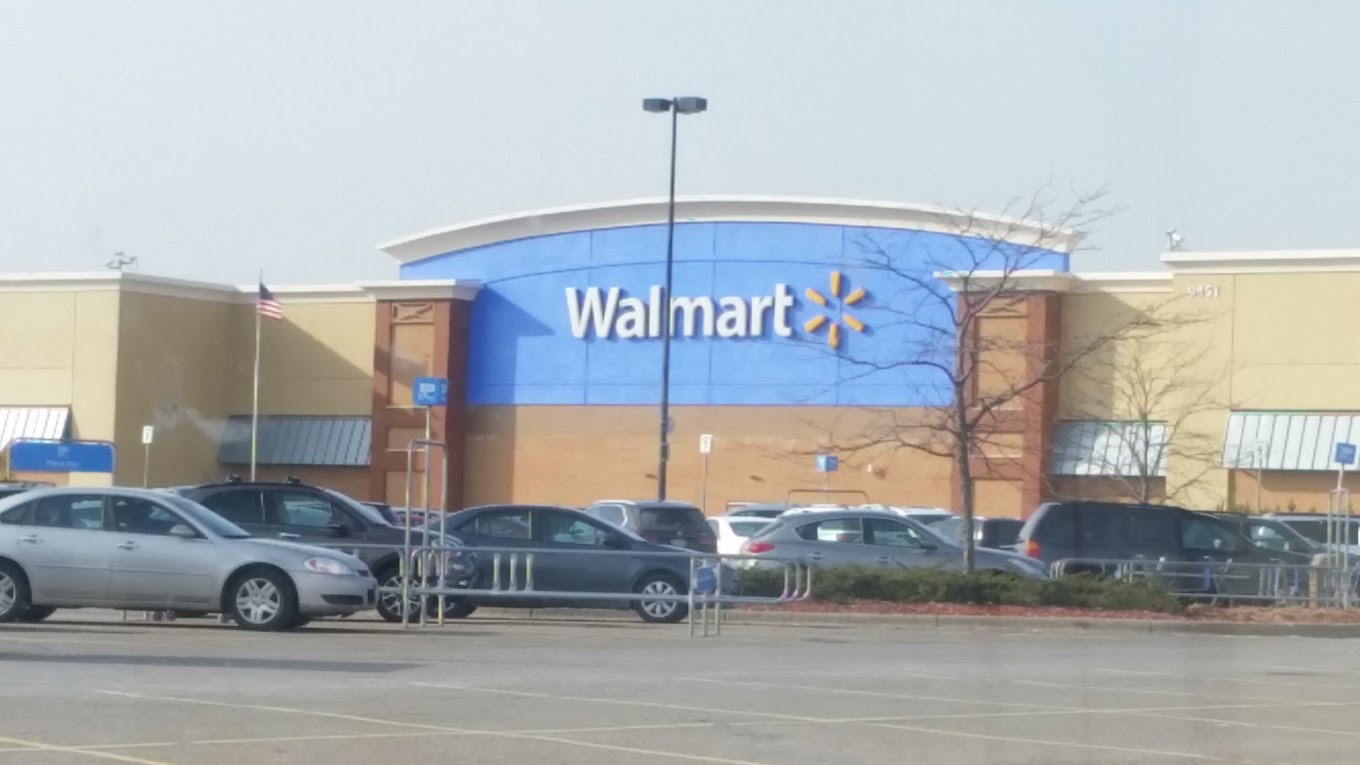 Walmart Supercenter Shopping | Supermarket