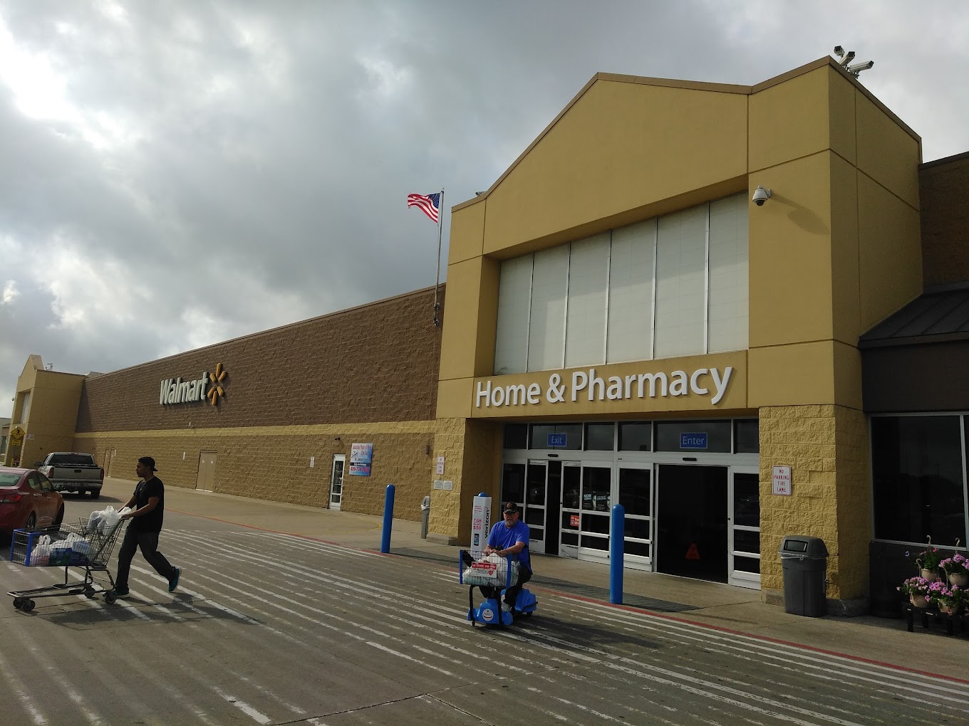 Walmart Supercenter Shopping | Supermarket