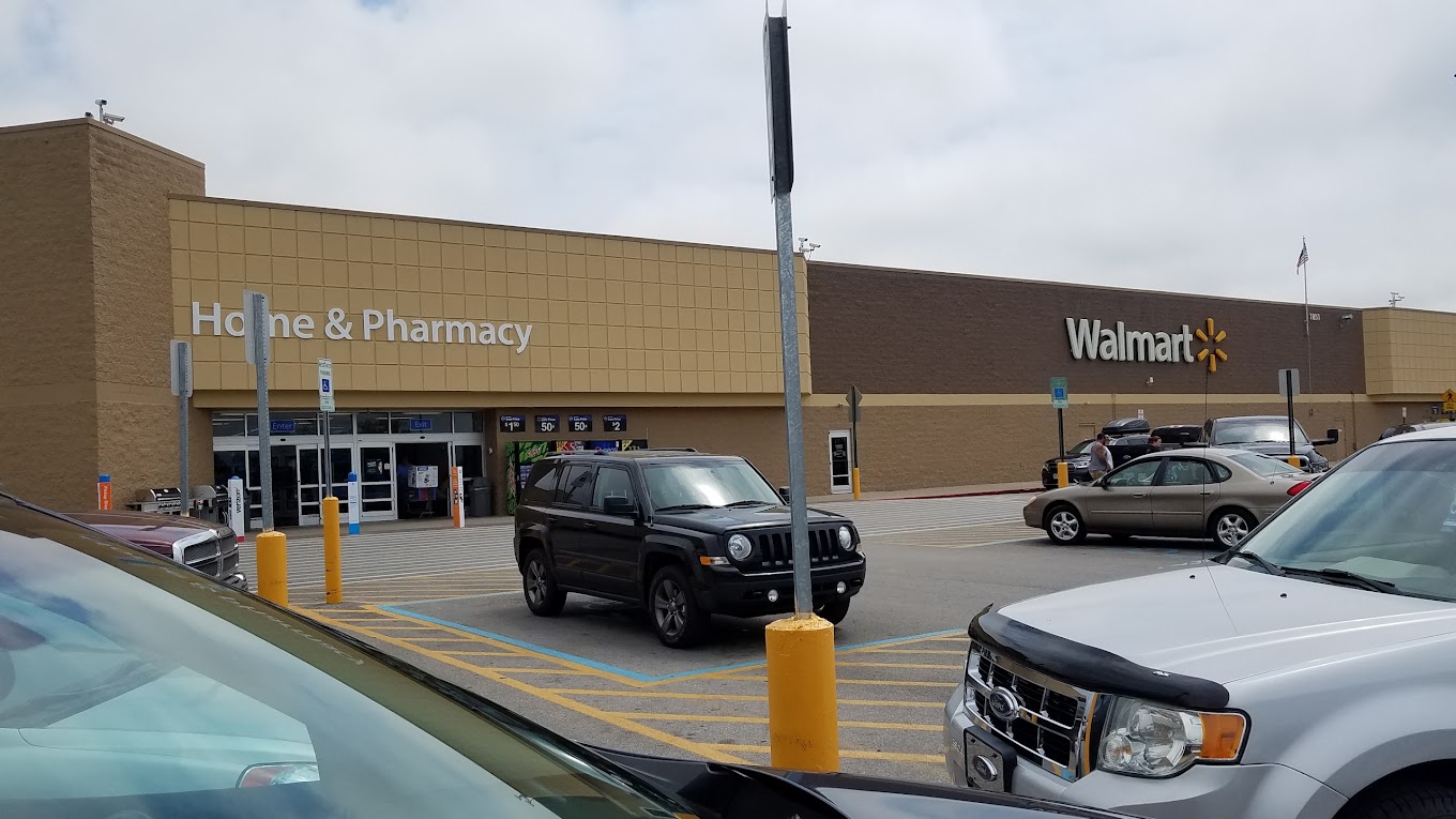 Walmart Supercenter Shopping | Supermarket