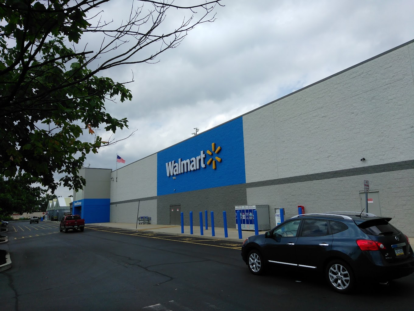 Walmart Supercenter Shopping | Supermarket