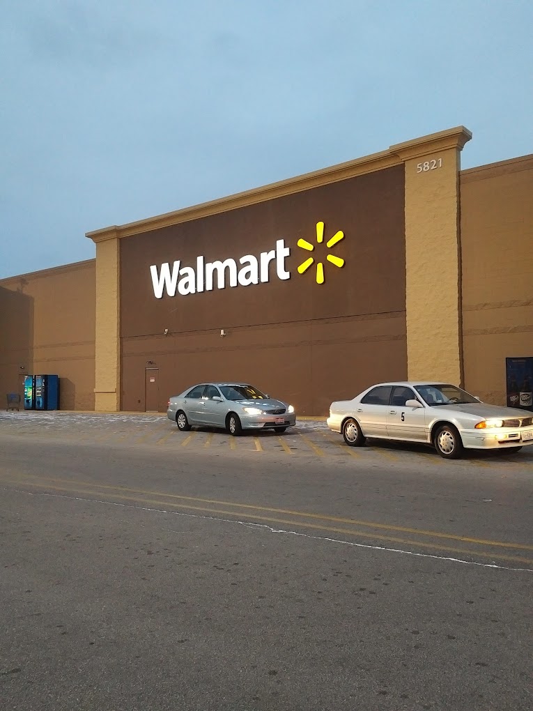 Walmart Supercenter Shopping | Supermarket