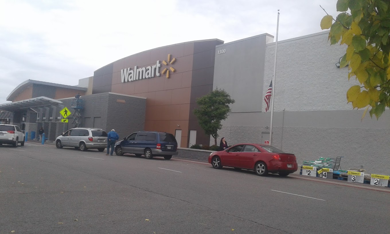 Walmart Supercenter Shopping | Supermarket