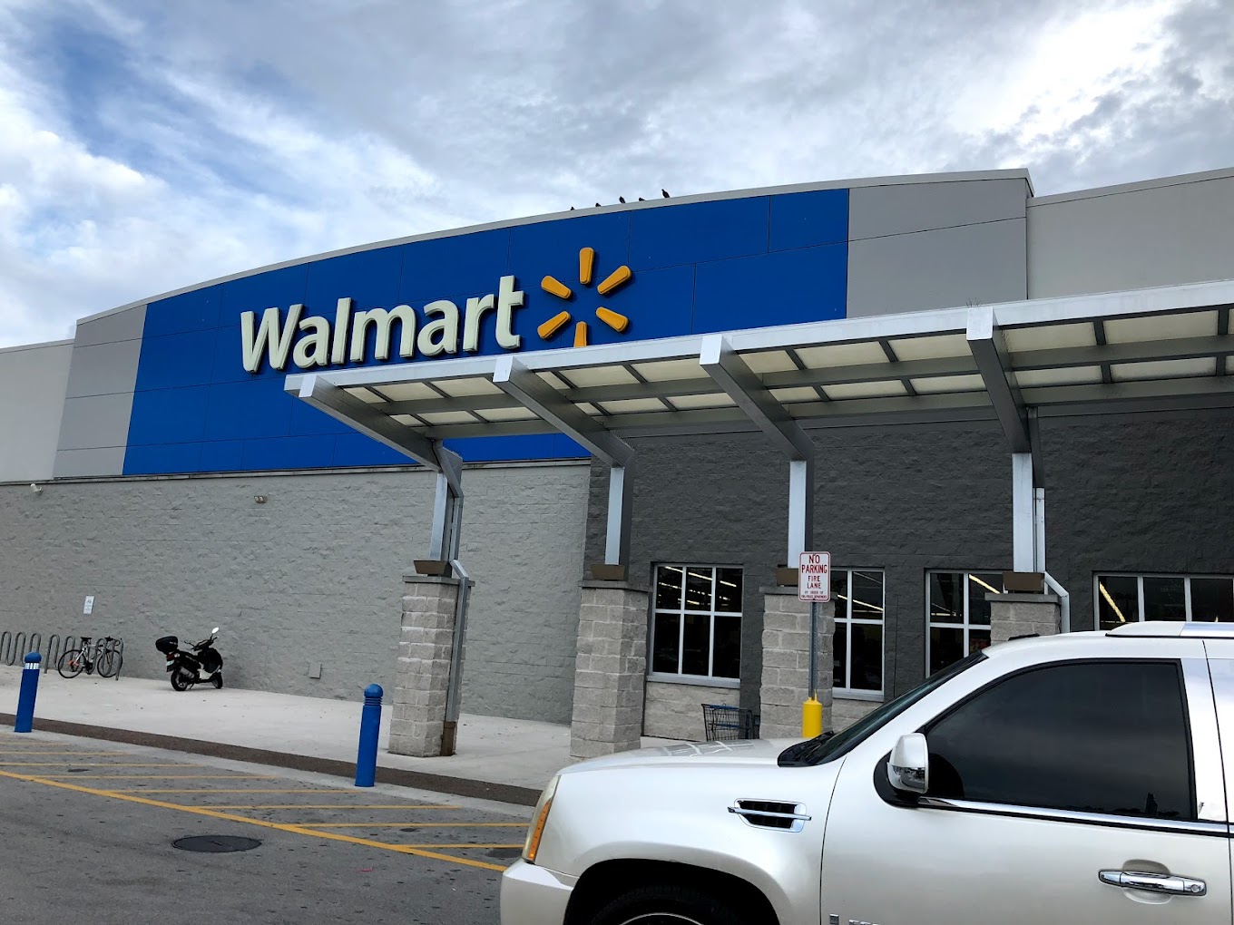 Walmart Supercenter Shopping | Supermarket