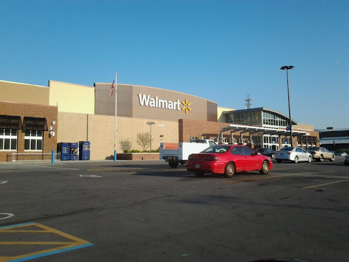 Walmart Supercenter Shopping | Supermarket