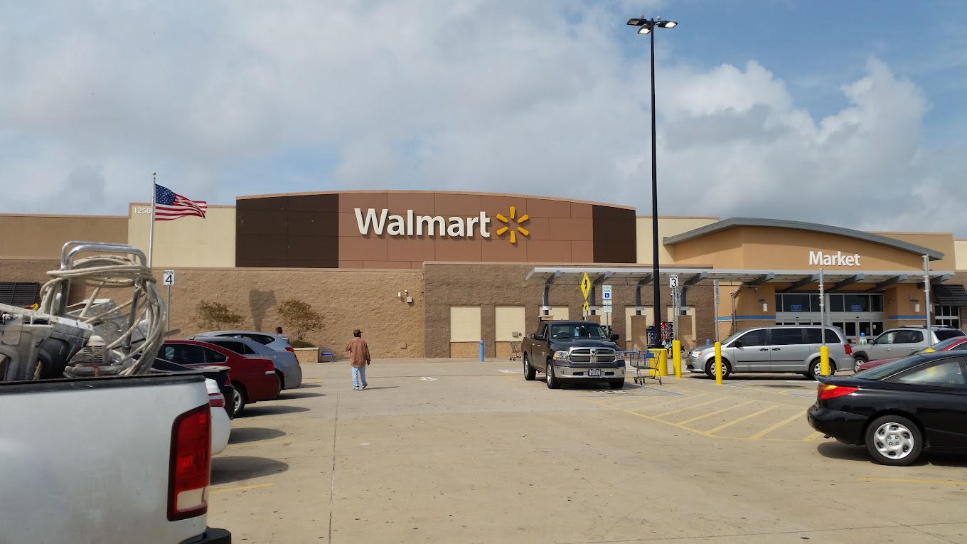 Walmart Supercenter Shopping | Supermarket