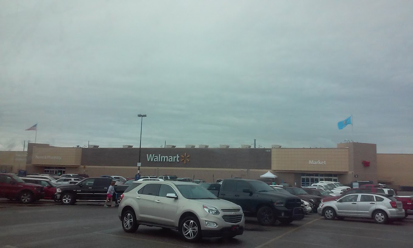 Walmart Supercenter Shopping | Supermarket