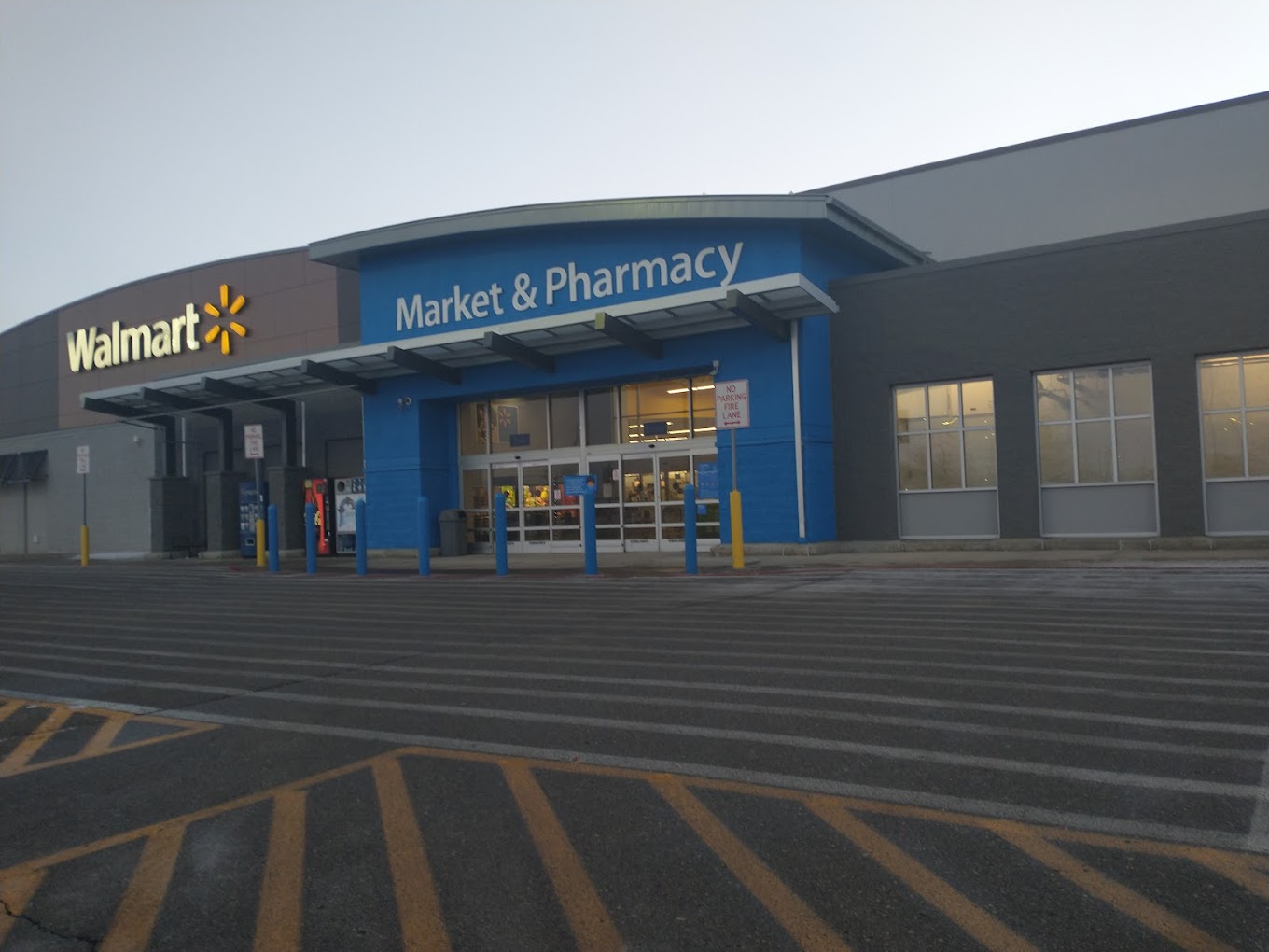 Walmart Supercenter Shopping | Supermarket