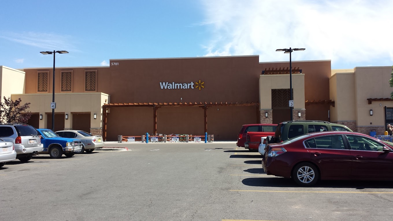 Walmart Supercenter Shopping | Supermarket