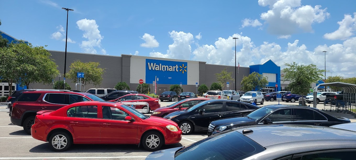 Walmart Supercenter Shopping | Supermarket