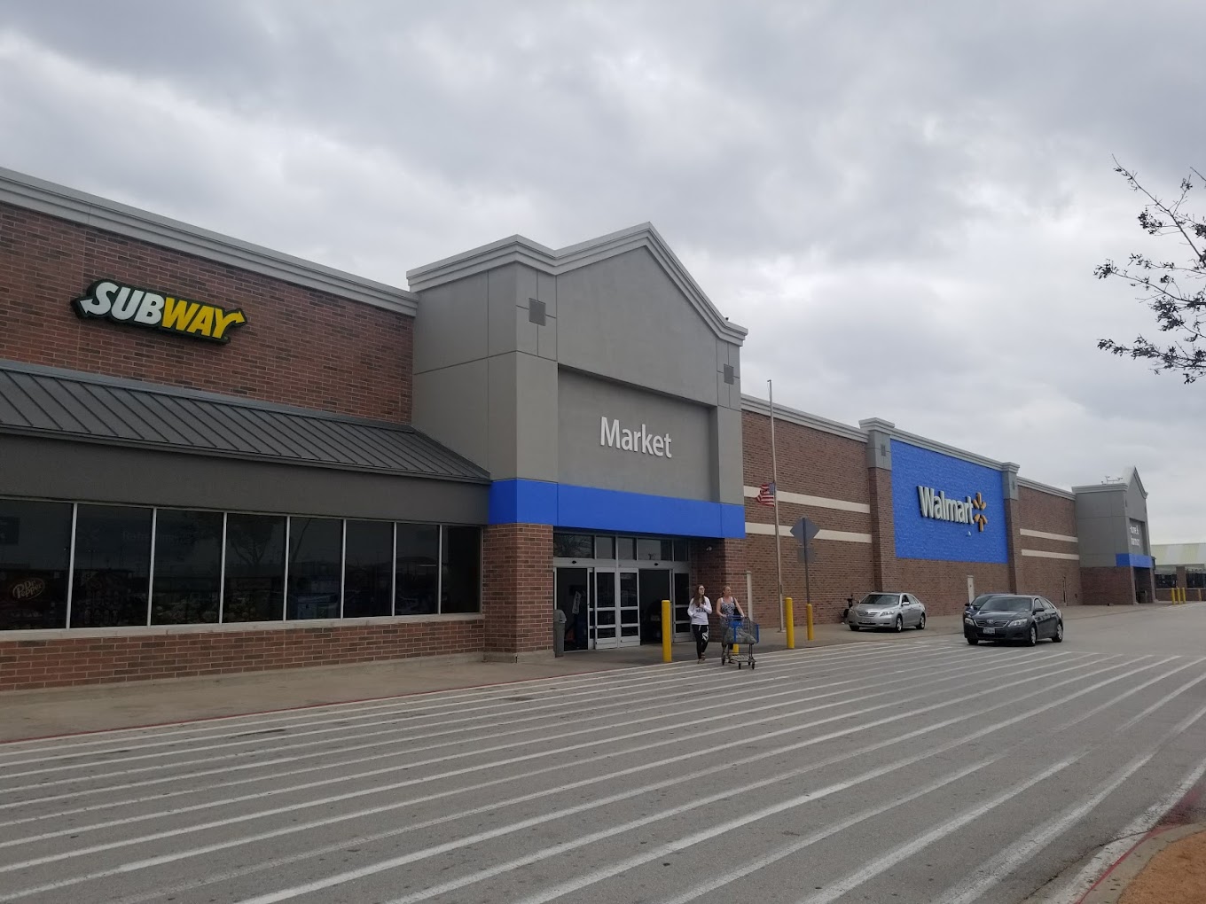 Walmart Supercenter Shopping | Supermarket