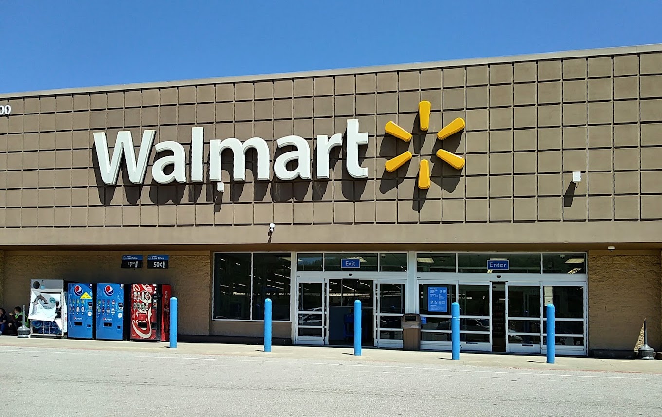 Walmart Supercenter Shopping | Supermarket