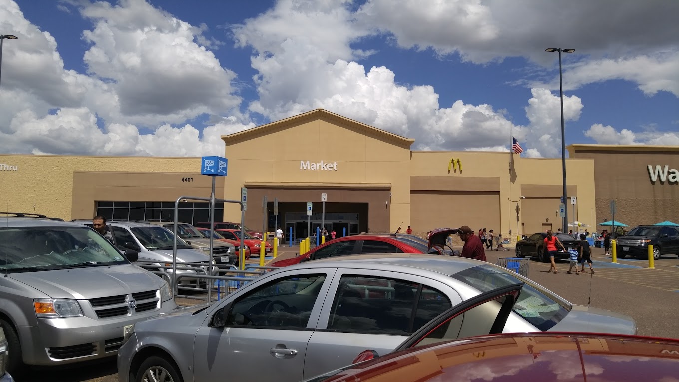 Walmart Supercenter Shopping | Supermarket